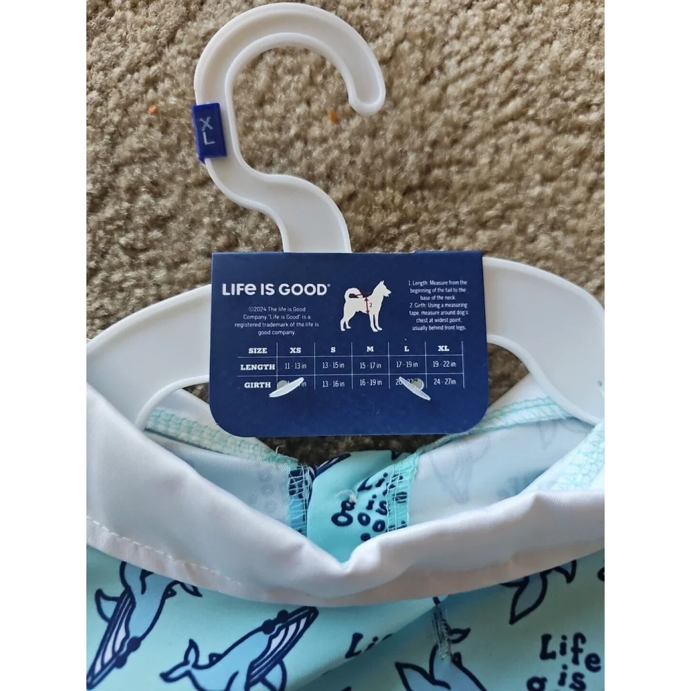Life Is Good Seafoam Dog Button-Up Shirt Whale Print XL
